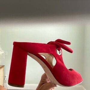 Red shoes size 7.5  NWT